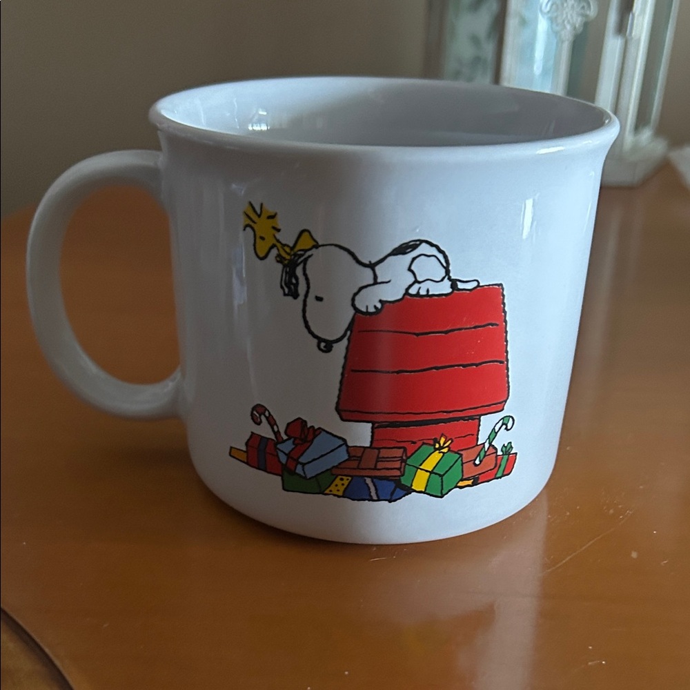 Snoopy White Ceramic Mug